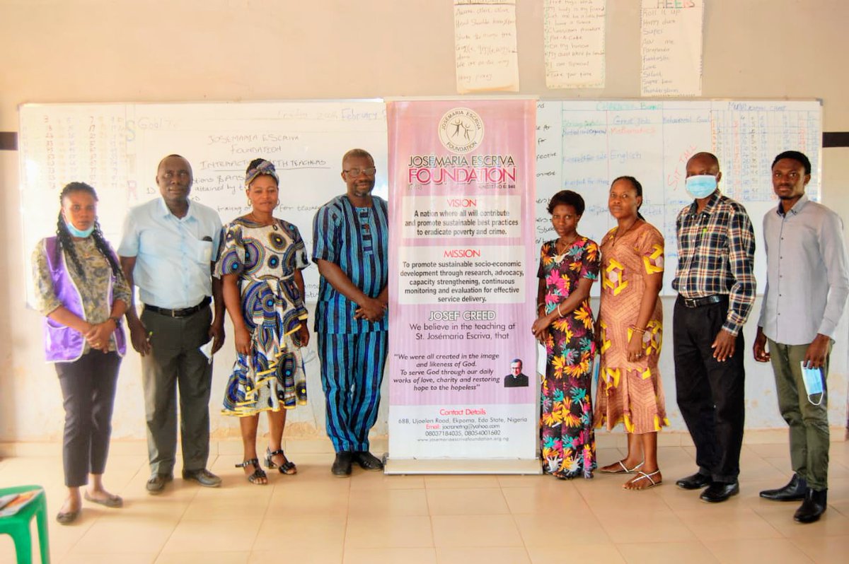 #JosemariaEscrivafoundation in collaboration with TY Danjuma foundation with some teachers of Akhor Primary School, Irrua, Edo State, Nigeria.
#GovernorObaseki