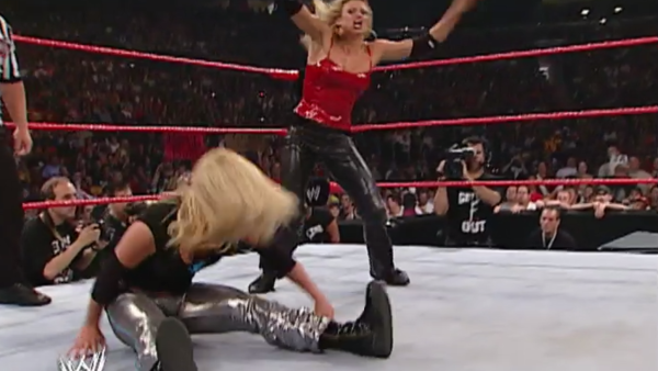 Trish Stratus and Bradshaw vs Jackie and Chris Nowinski WWE RAW Jul 8th 2002 ... 2 stars being pushed to early when they still needed some training. With Jackies bad timing and the king's cringy commentary #WWE #WWERaw https://t.co/4ALdHV7SRU