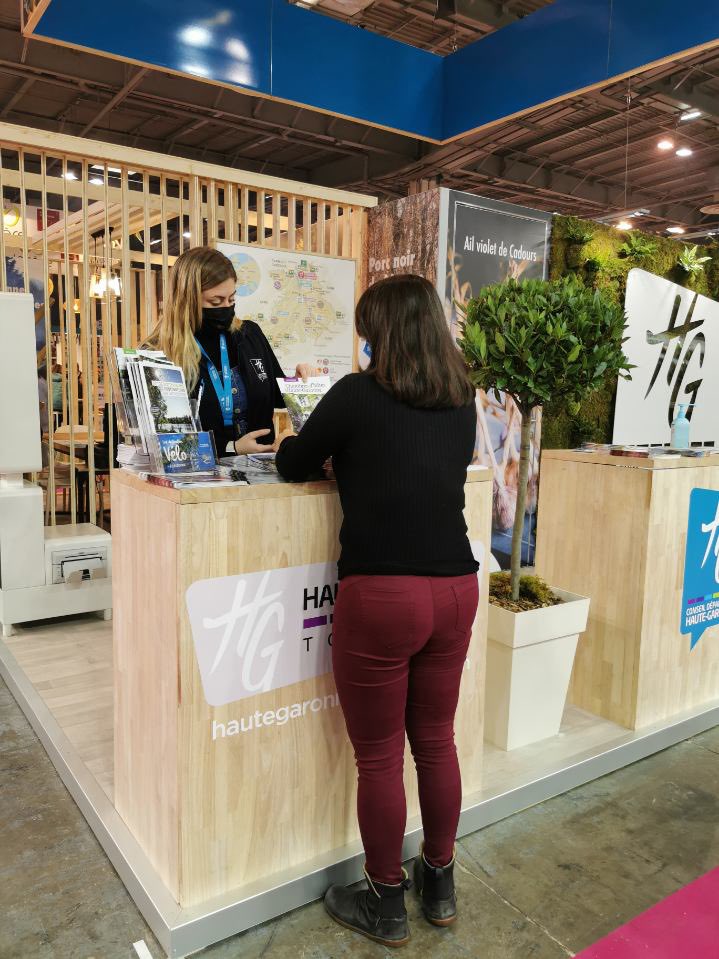 TourismeHG's tweet photo. #SIA2022 
La #HauteGaronne, terre d’agriculteurs, en pleine action au @Salondelagri 👌
C’est parti pour 9 jours en votre compagnie 😍
#TourismeHG #TourismeOccitanie #Agri https://t.co/xQfStlP7oP