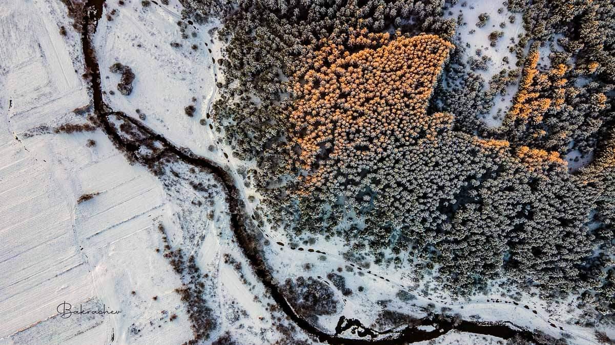 Xristo666's tweet photo. Winter near Samokov, Bulgaria.#photography #landscapephotography #NaturePhotography #WINTER #Bulgaria #dronephotography https://t.co/ItoHi4t3D6