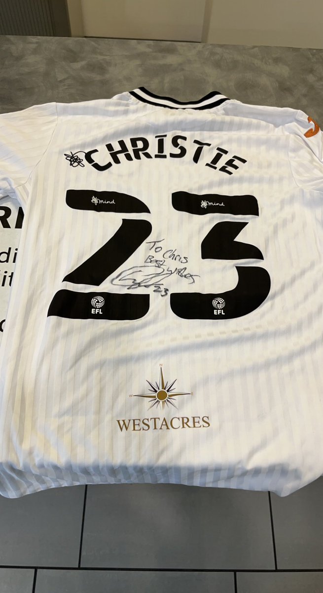 Received the signed top off @cyruschristie which I will be taking to Chris this week! Quality from Cyrus 🦢@SwansOfficial @WalesOnline @onlyswanss @swanseabeat