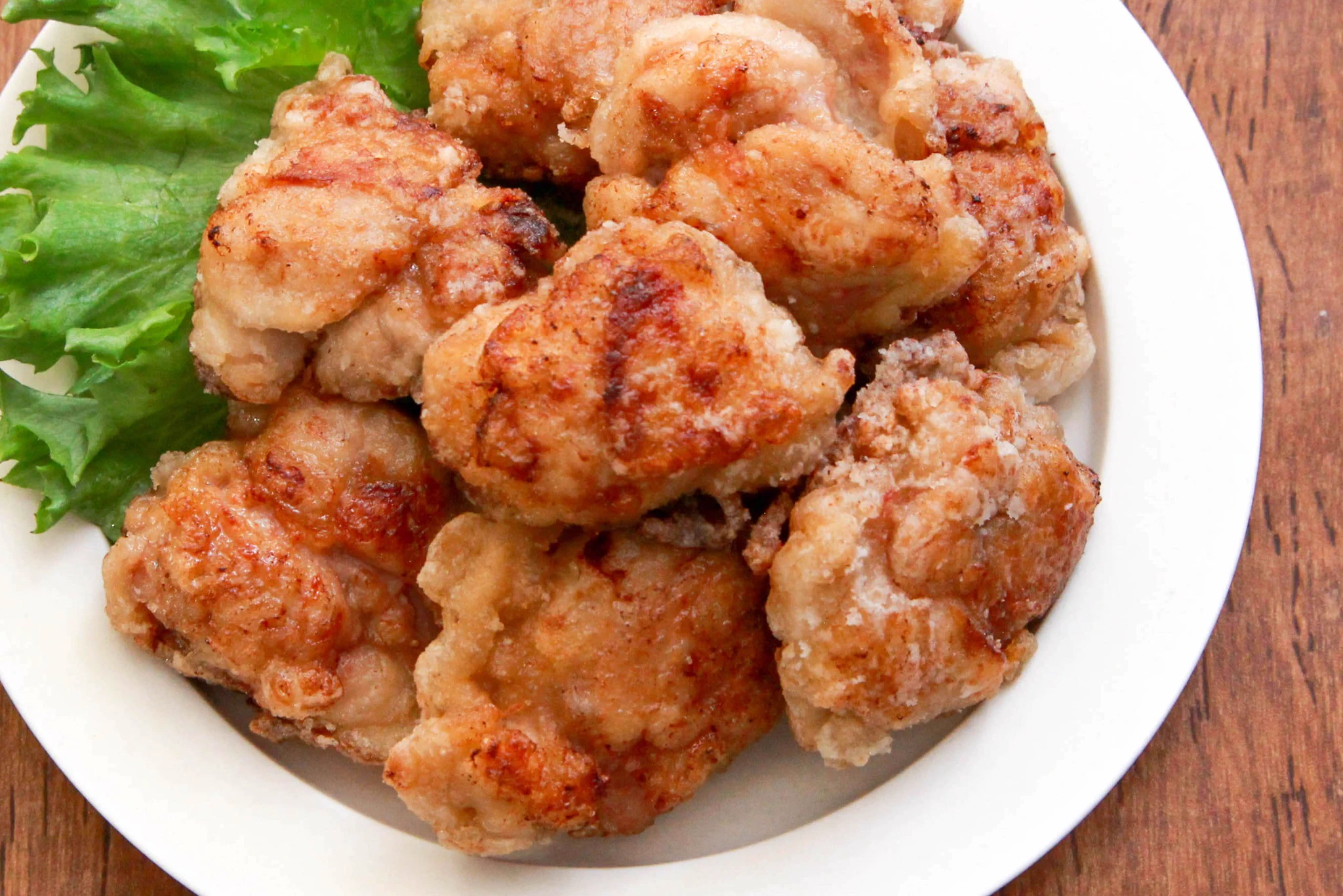 ポン酢と味噌の味付けがとっても美味しそう！少量の油で作れちゃう「唐揚げ」レシピ！