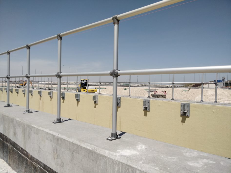 Chemeyindia's tweet photo. #AluminumHandrailFittings are made from high-grade Aluminum Alloy to provide you strong alternative for fabrication of #pipestructures similar form Kee safety klamp or #SliponRailFittings.

https://t.co/sWUyK42i7t

#SolarRooftopRailing #AluminumStructuralFittings  #ModularRailing https://t.co/xg7BEE8DPo
