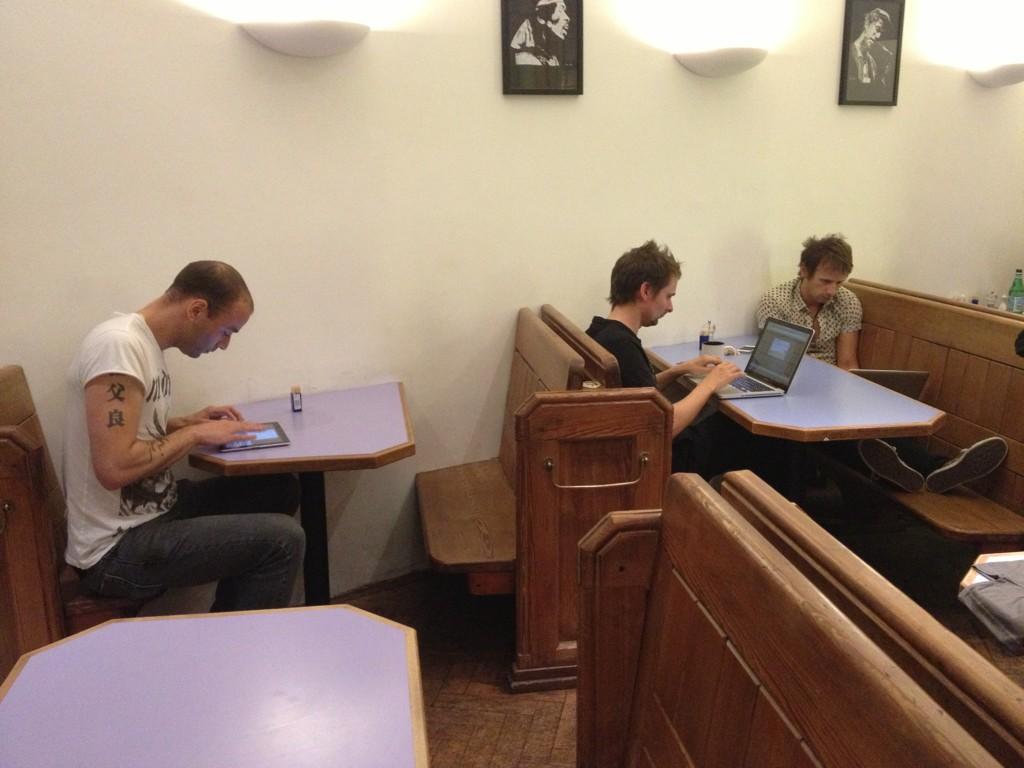 blissfulfiction's tweet photo. #AskMuse in 2012 was a gift. https://t.co/8HRZKzLhAE