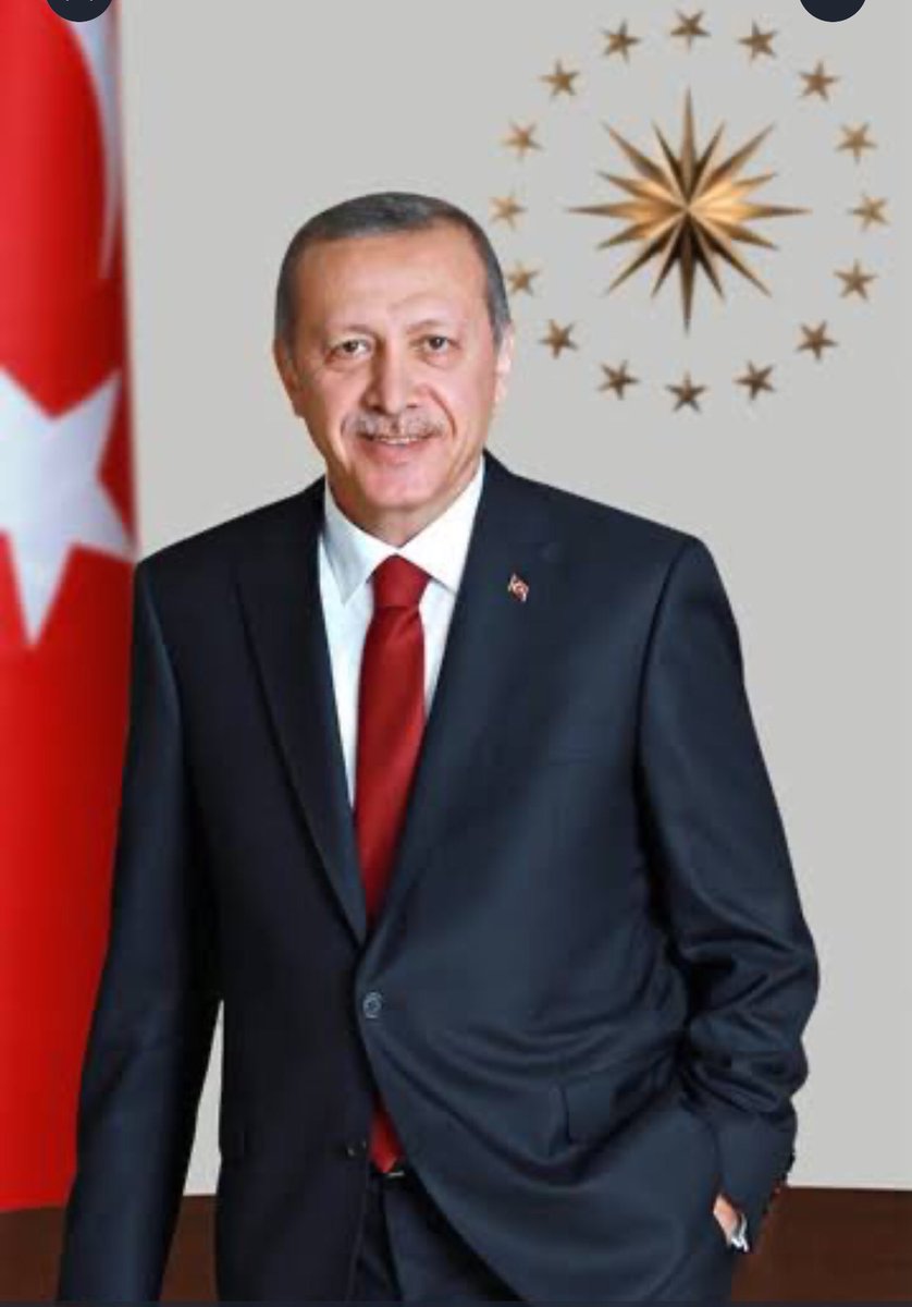 Ülkesine, milletine ve davasına adanmış bir ömür...
  Rabbim,sağlıklı, hayırlı ömürler versin