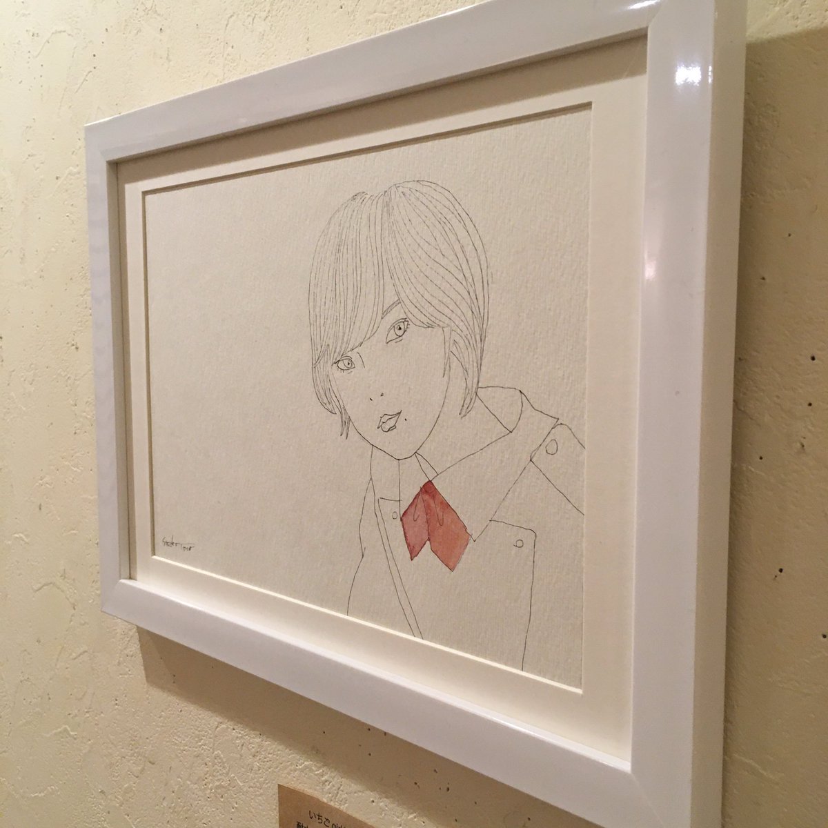 YTono2's tweet photo. 【いちご🍓いちえ】
Gallery #hana輪 での個展初日、終了しました。
お越し頂きありがとうございました♪
明日も13時より皆さまをお待ちしておりますので、よろしくお願いします！😸🍓✨
#ギャラリー 
#イラスト 
#ねこ 
#いちごいちえ 
#引きこもり 
#イラストレーター 
#StudioTono https://t.co/1QQrargQkg