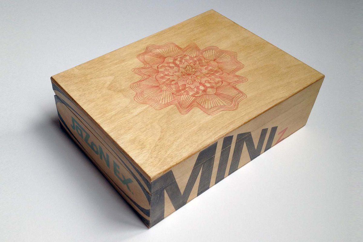 Zexchanges's tweet image. Z Mini Clone from 2015

JaZoN Ex. Controller changed JaZoN Ex. company stock prices.

600 gif.

#gif #digitart #connectedobject