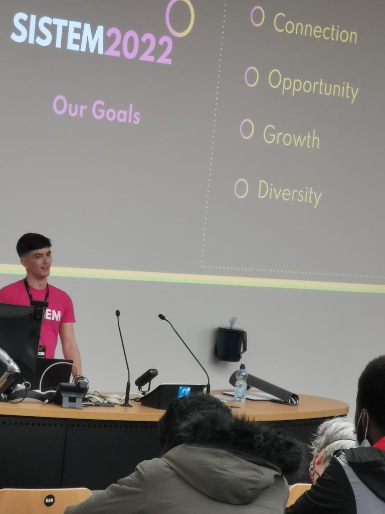 theycallmemac_'s tweet image. Look where I am today #SISTEM2022