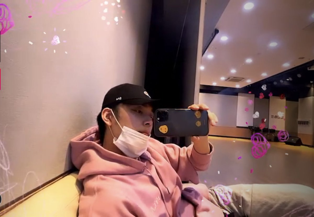 봄하늘 tweet media