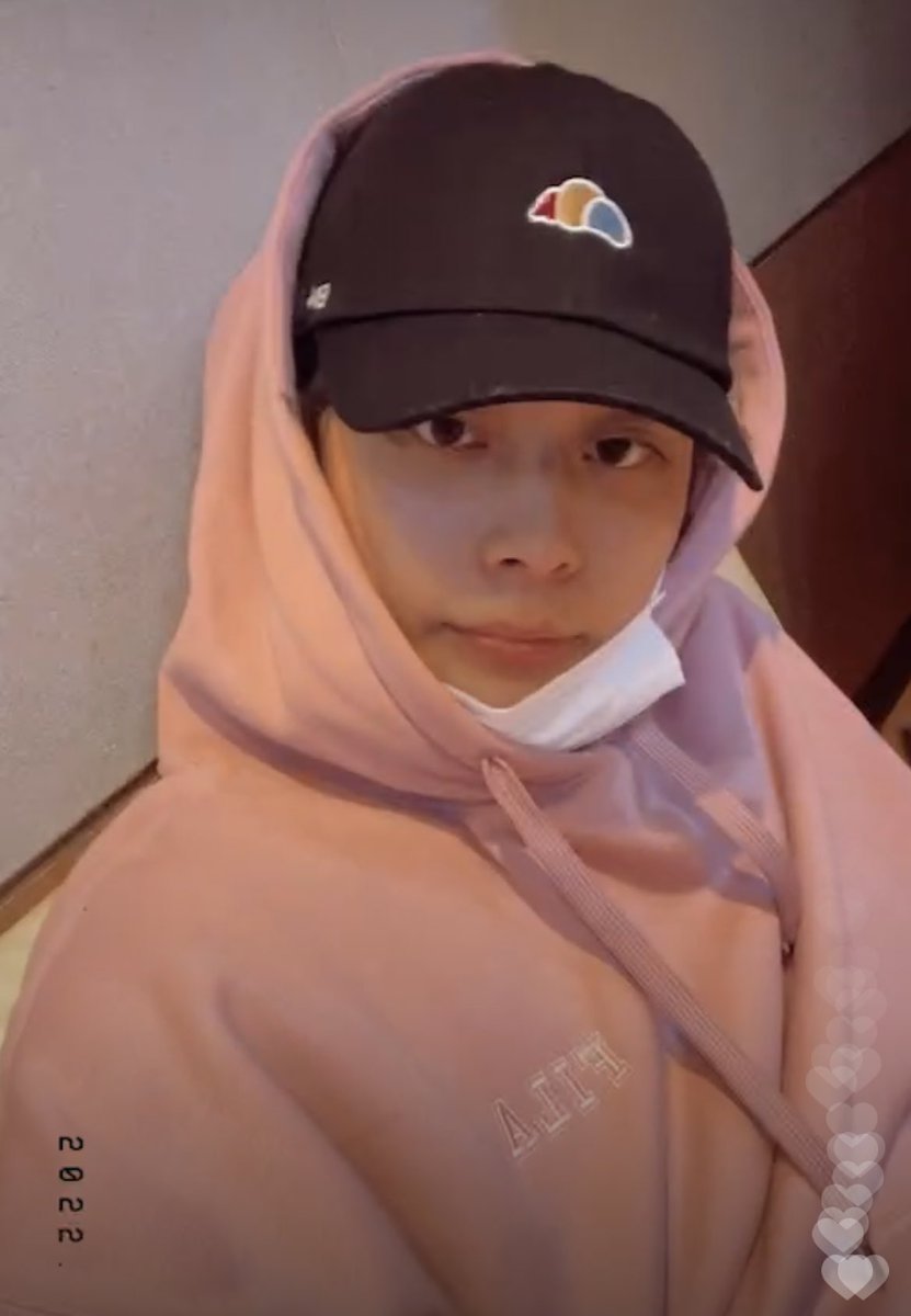 봄하늘 tweet media