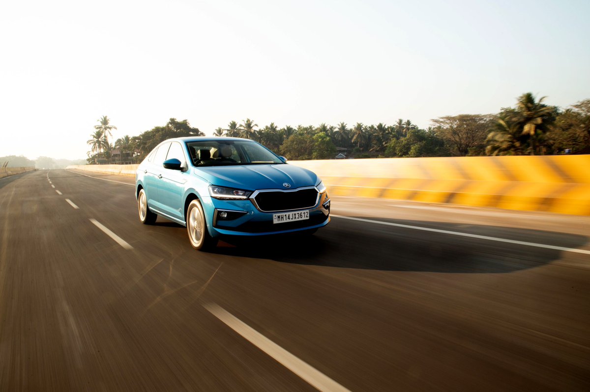 SkodaIndia_PR's tweet photo. Here’s our gorgeous #ŠKODASLAVIA slaying with its stylish and elegant design on the picturesque roads of Goa

#DriveWithSLAVIA https://t.co/7dmZO7be5b