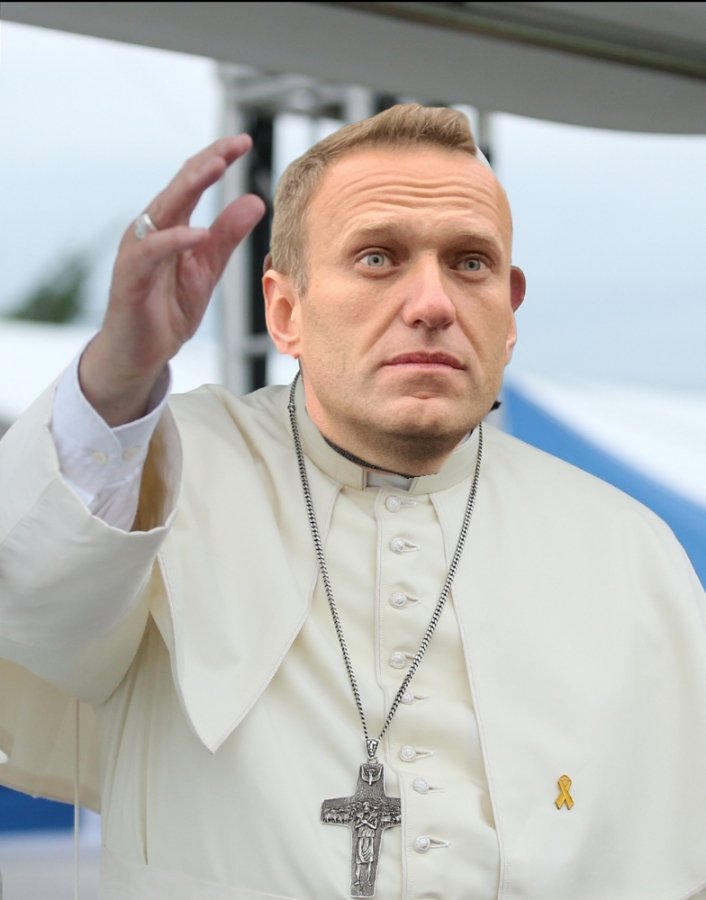 voodoodoodleNFT's tweet photo. ❤Our saviour 😇❤@navalny #UkraineUnderAttack
#PeaceNotWar
#dropacidnotbombs https://t.co/Jb8tPBuiVl