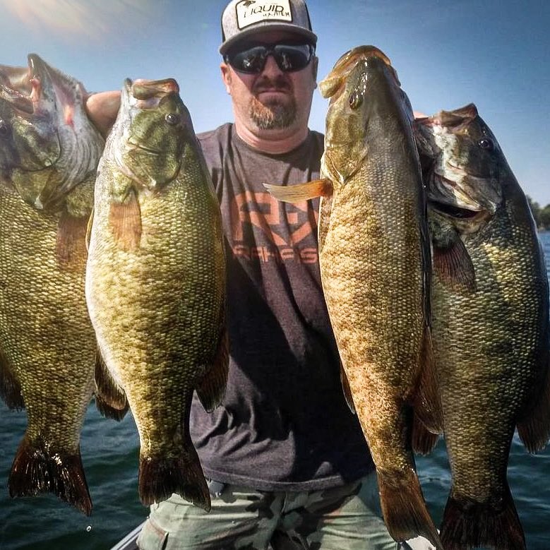 🚌🚌🚌🚌 powered by #LiquidMayhem

📸 <a href="/CanuckBassin/">CANUCK BASSIN</a>