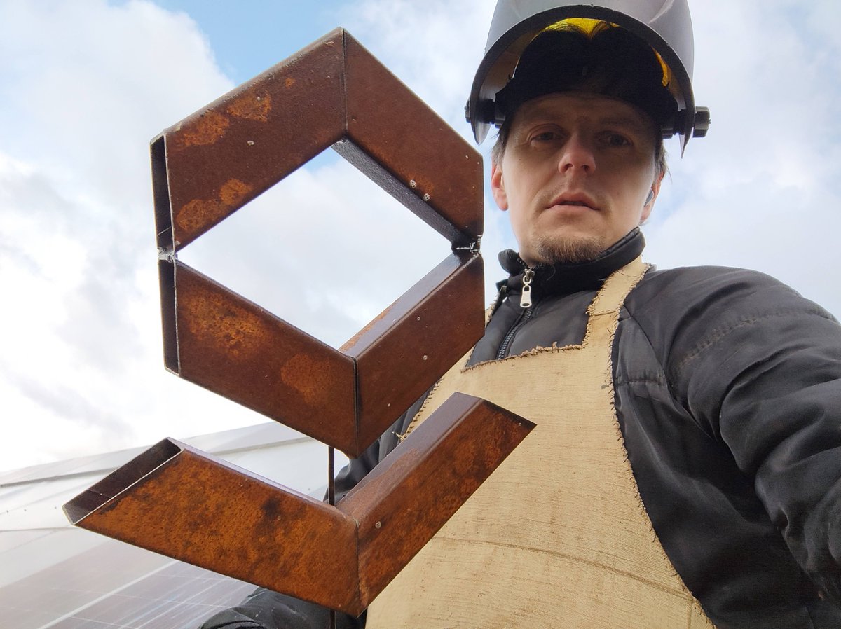 NazarPis's tweet photo. Metalwork - Crodo logo⚒️
@Crodo_io #CRODO #CRONOS @cronosapp $CROD @cryptocom https://t.co/67ivPZlYzO