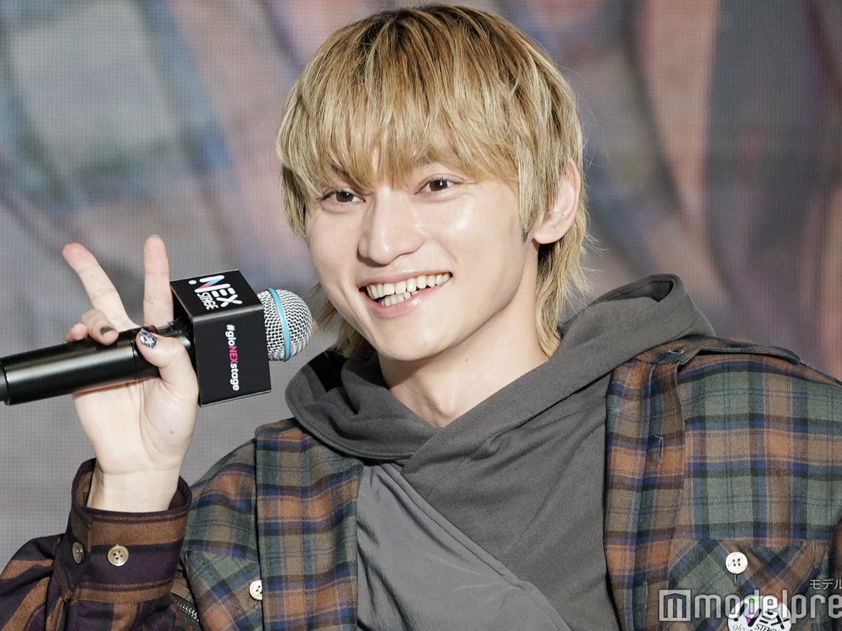 ___Ruu12's tweet photo. 日高光啓絶対に人より歯の数多くてすきおもしろ https://t.co/KNHZILdH49