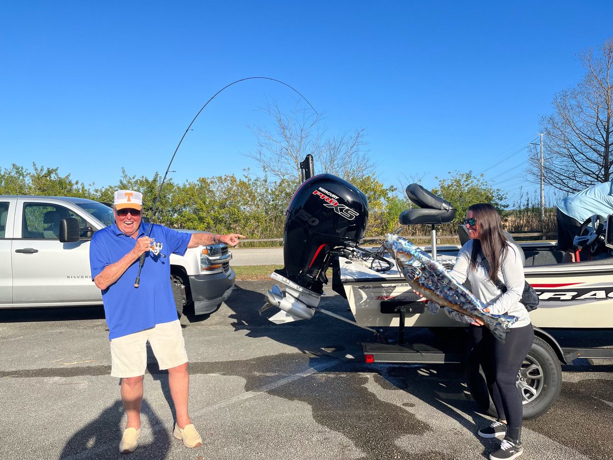 Wow! My buddy Peter Deeks asked my new friend and tremendous artist, Ashley Weber to create this stunning work of art out of stainless steel. I’m beyond greatful! Thanks @ashleyweberart and you can find her art at ashleyweberart.com
Ashleyweberart@gmail.com #catfish