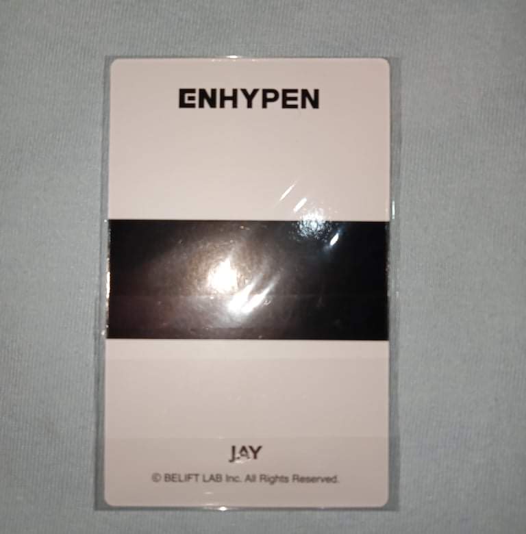 Pa-quote reply na lang po "Mine Jay LS"
 if you are willing to get the item po. 

Unahin ko po muna lightstick photocards