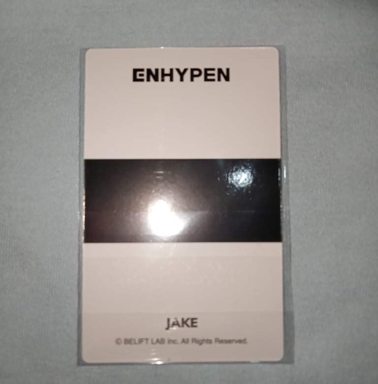 Pa-quote reply na lang po "Mine Jake LS"
 if you are willing to get the item po. 

Unahin ko po muna lightstick photocards