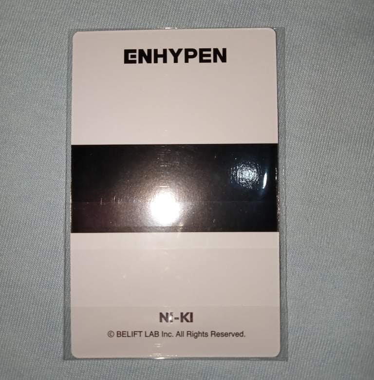 Pa-quote reply na lang po "Mine Ni-Ki LS"
 if you are willing to get the item po. 

Unahin ko po muna lightstick photocards