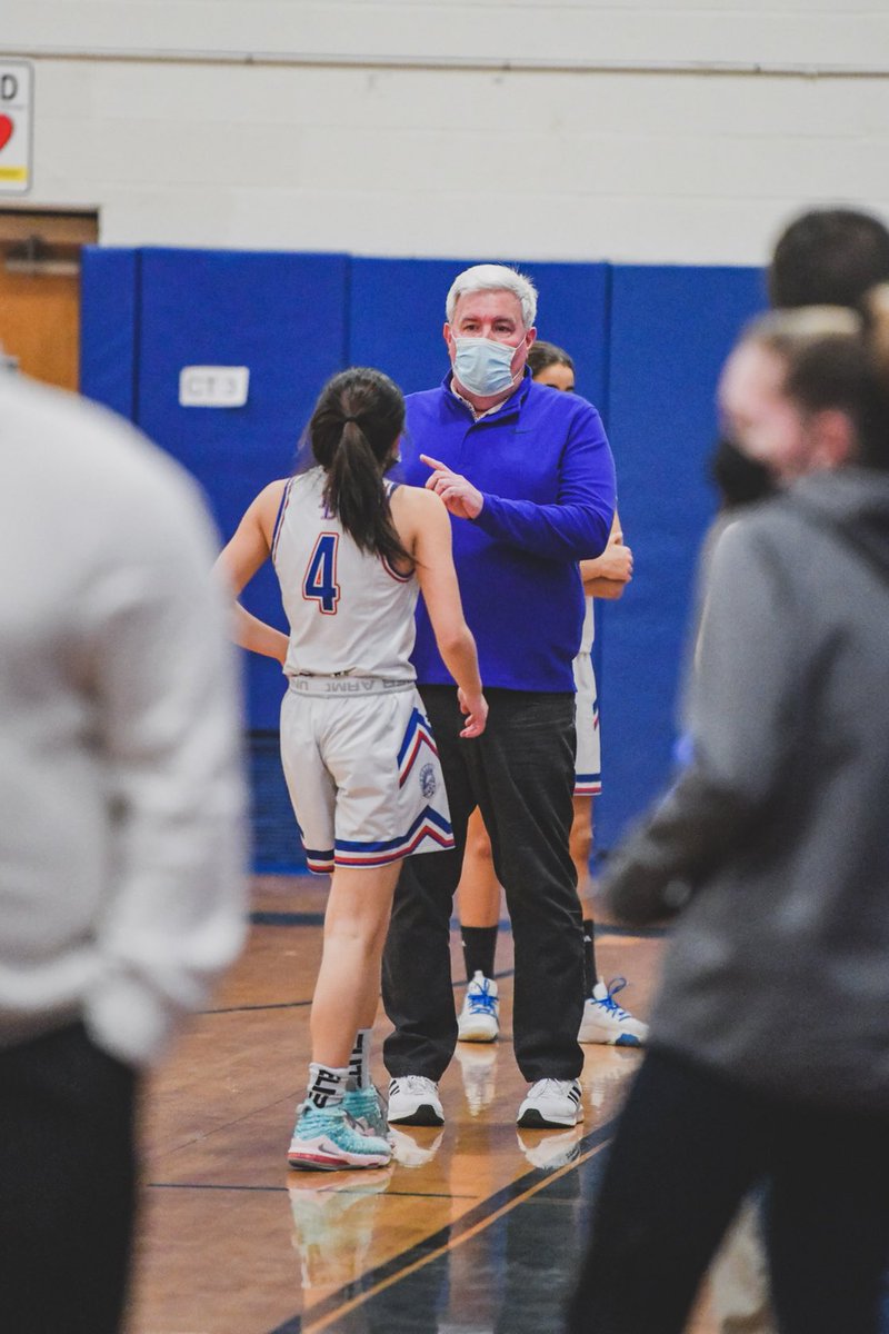 Wishing Coach Hurlie a very Happy Birthday today! ⁦<a href="/lohudhoopsmbd/">lohudhoopsmbd</a>⁩ ⁦<a href="/BlindBrookUFSD/">Blind Brook UFSD</a>⁩ ⁦<a href="/BlindBrookHS/">Blind Brook High School</a>⁩ ⁦<a href="/5XCOY_/">Joe Carlucci</a>⁩ ⁦<a href="/KDJmedia1/">Kevin Devaney Jr.</a>⁩