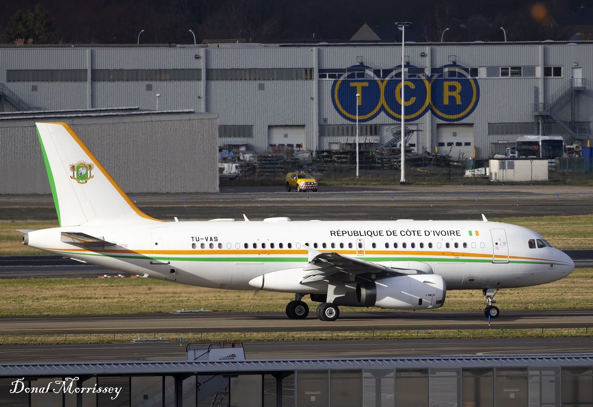 République de Côte d'ivoire A319-133X(CJ) TU-VAS as 'IVORY 01' departing @BrusselsAirport after @EuauSummit 
#avgeek #aviation #airtravel #government #brussels #EUAUSummit #airbus #bizjet #planespotting #ivorycoast