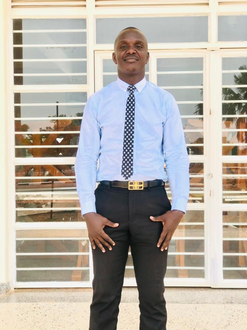 Sun decides. #wewalkthetalk. #Abwongotoforguildpresident.