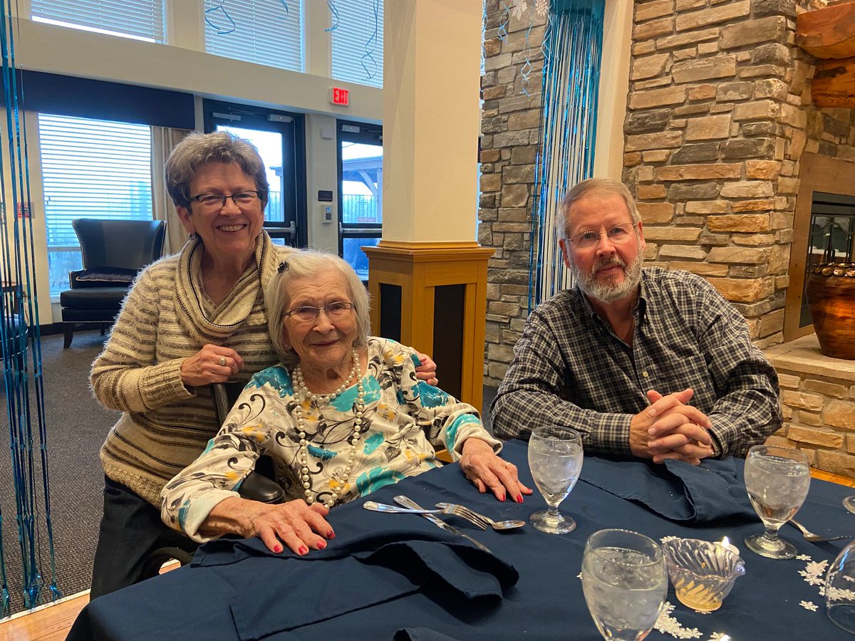 Our first themed dinner of 2022 was a massive hit! Our residents enjoyed an exquisite feast prepared by our culinary team while being serenaded by the talented Steve Frazee. At the dinner’s culmination we named a snow king and queen! Congratulations to Elvis &amp; Joy! #SnowBall