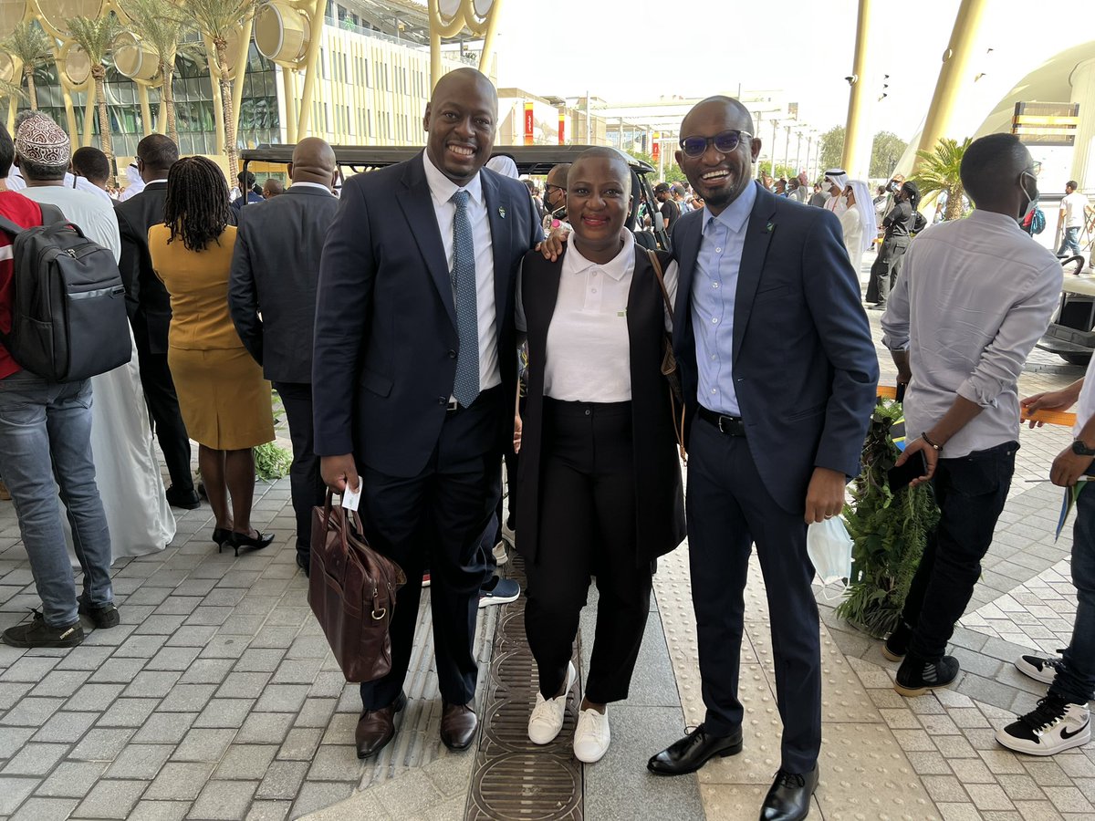 JaphetSayi's tweet photo. “I would like to take this opportunity to welcome you all to #🇹🇿, where the #business and #investment environment are more than conducive. Come one, come all to Tanzania.”- Tanzania's President, H.E Samia Suluhu

#Expo2020Dubai  
#Expo2020 

📸@sithomdla Vodacom MD &amp; MsAnna https://t.co/yTjytHBBsC