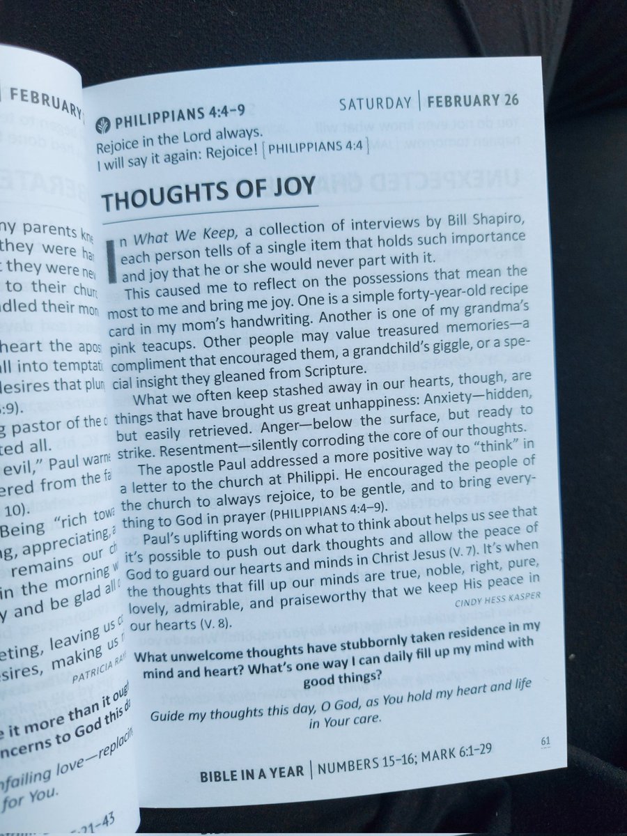 iamarielle_868's tweet photo. I ❤ today's devotion for my birthday 🥰 #thoughtsofjoy https://t.co/Pkeh2Ed5ro