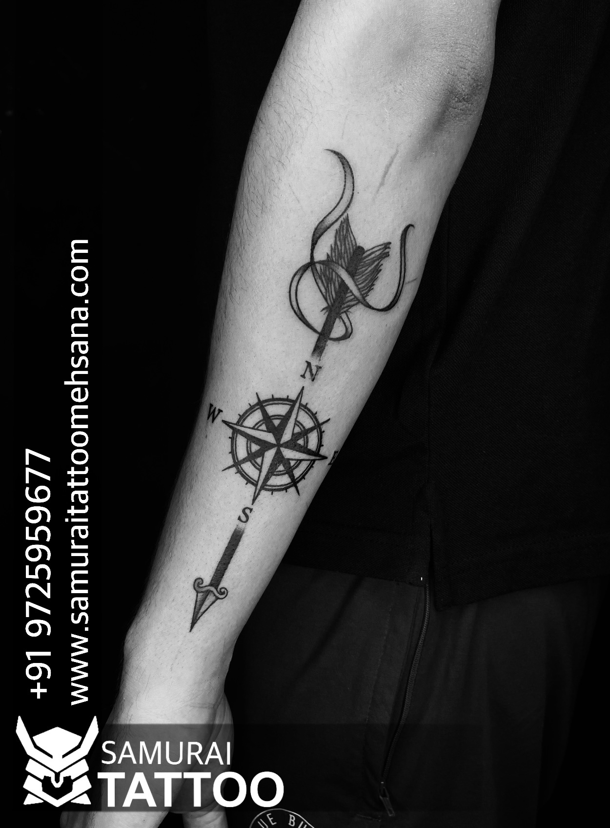 Minimal Vintage Compass Tattoo Design - Tattapic®