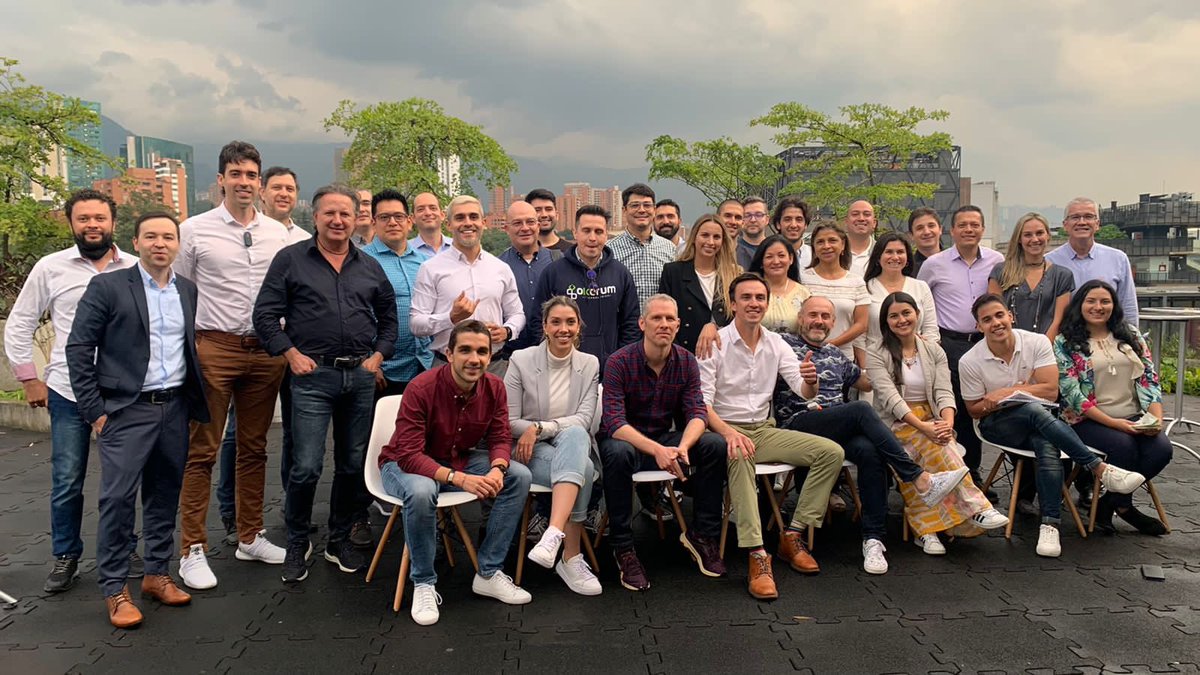 ¡Qué felicidad cerrar semana con un gran meetup de esta comunidad #HealthTechColombia! De lujo el grupo que se reunió ayer en EAFIT-Medellín con ganas de construir juntos este ecosistema. Esperamos reunirnos pronto en Cali, Eje Cafetero y región Caribe. 💪🏼🇨🇴