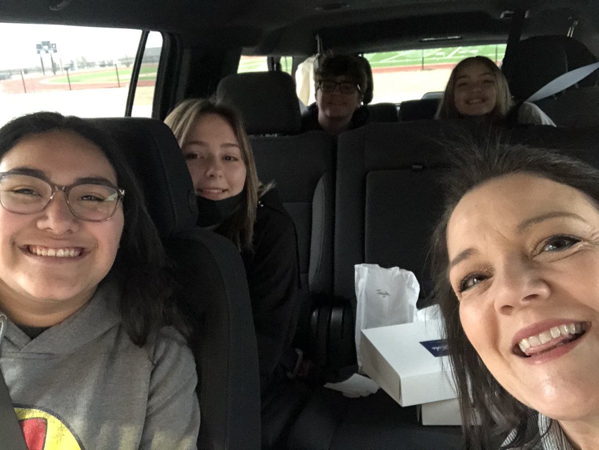 Headed out to All-Region clinic! Concert at 4:00 at Lakeview Centennial High School! Come and hear some beautiful music!!
<a href="/BobbySummersMS/">Bobby Summers Middle School</a> <a href="/rcisdfinearts/">Royse City ISD Fine Arts</a>