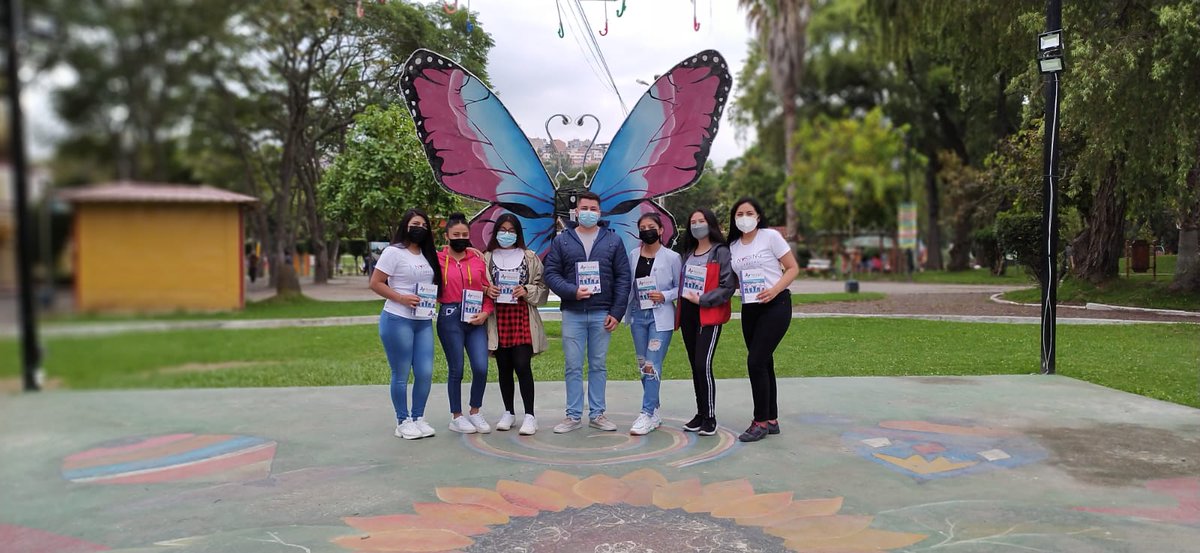 💫 El primer paso es importante.

Empezar una vida universitaria, un sueño y lograr una meta más en la vida es lo que todos necesitamos.
.
Compartimos con los representantes de 1er ciclo de Enfermería <a href="/utpl/">🎓 UTPL</a>.
.
#enfermeria 
#enfermeriautpl