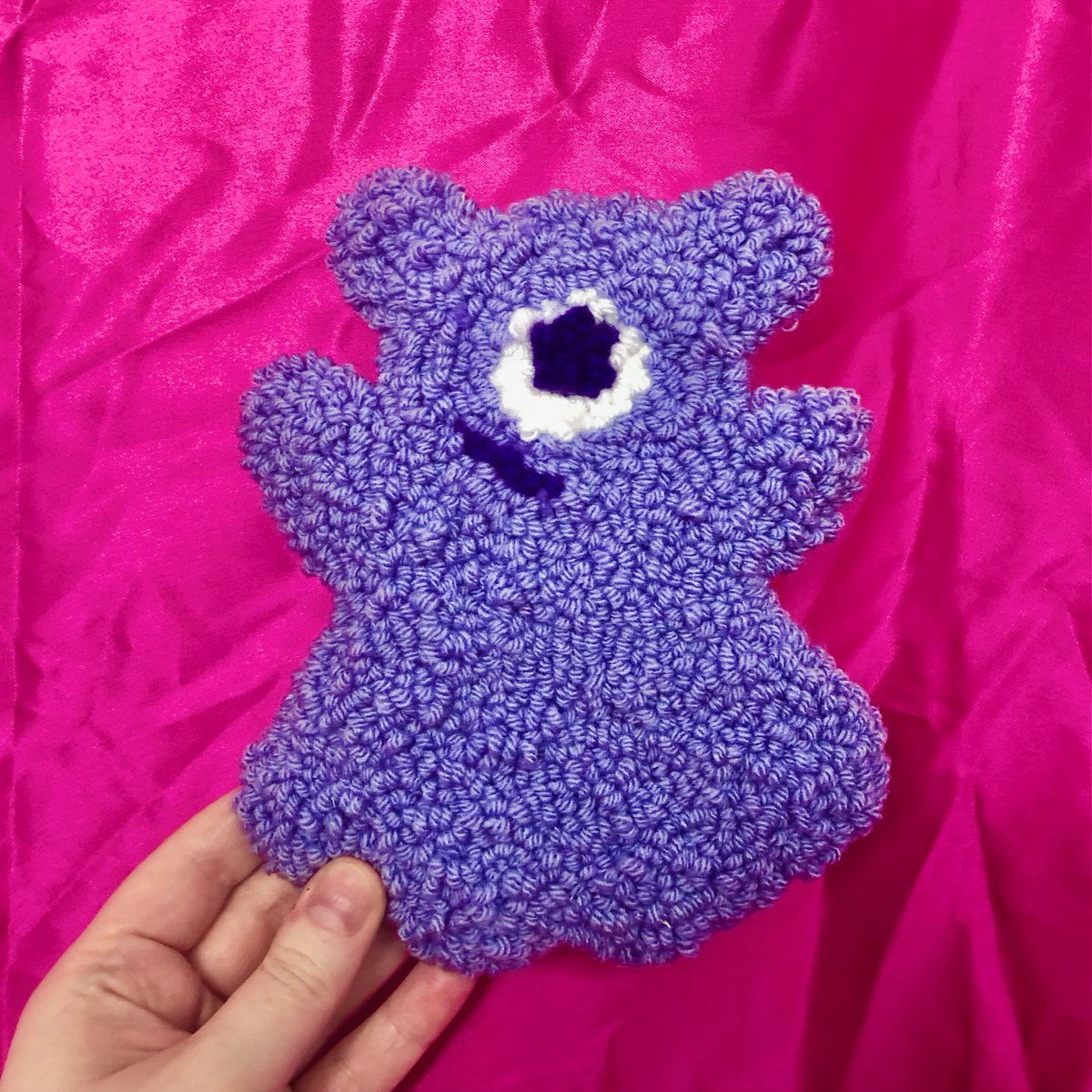 creative_dev_m's tweet image. my art contest contribution for the @TechTogether_ contest! Byte made out of yarn