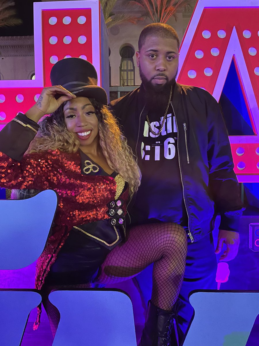 pr0mo's tweet image. 