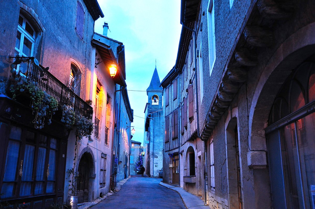 occitaniatours2's tweet photo. Lautrec, catalogado como uno de los pueblos más bonitos de Francia. En Tarn, Occitània.
#occitanie #occitania #tarn #lautrec https://t.co/4Q6jZ3fgU7