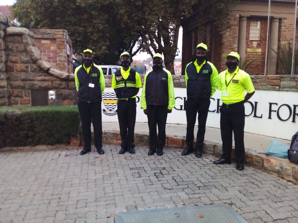 247SecurityZA's tweet photo. The 24/7 Security Special Events Team on duty at the St. John's College Basketball Tournament.
@stjohns_college
#team247 #proudly247 #security #safety #securityservices #eventsecurityservices #eventsecurity #247security #247securityservices 🇿🇦 https://t.co/TD6E52lxOa
