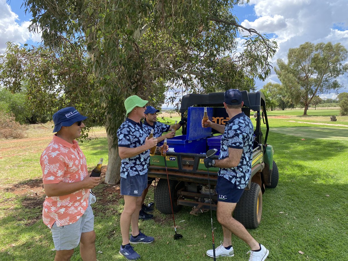 SouthernValleys's tweet photo. What a day! The Annual SVCGA Charity Golf day ✨🌱❤️ huge thankyou to all our sponsors, golf day committee members and of course golfers for a brilliant day raising funds for Griffith Can Assist. ⛳️ 🙏🏼🌟 https://t.co/AFDIbxoGmU