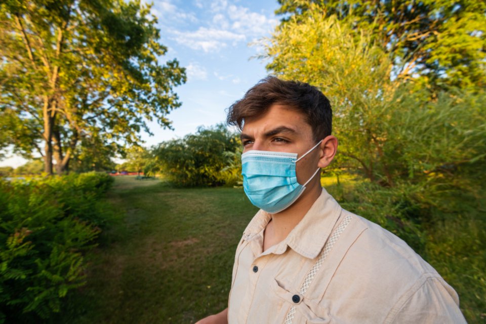 EBCHealth's tweet image. No vaccine is 100% effective and, though rare, fully vaccinated people can contract breakthrough infections, which can cause mild symptoms like headache or stuffy nose:
#COVID #BreakthroughInfection 
miamiherald.com/news/coronavir…