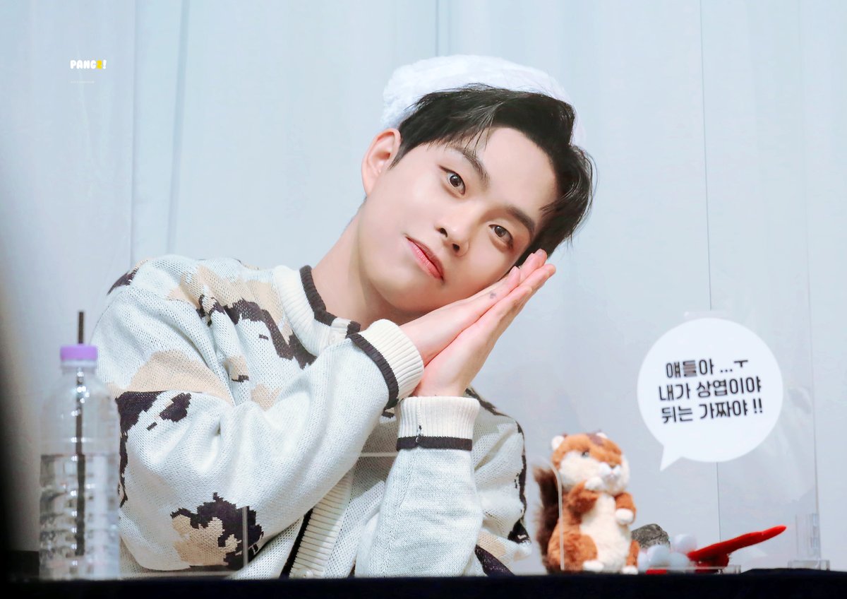 pang2x3's tweet photo. #파랗게_피어날_상엽이의_생일
#HAPPY_YEOPX2_DAY 

#루시 #최상엽 https://t.co/zktDZ3eMAI