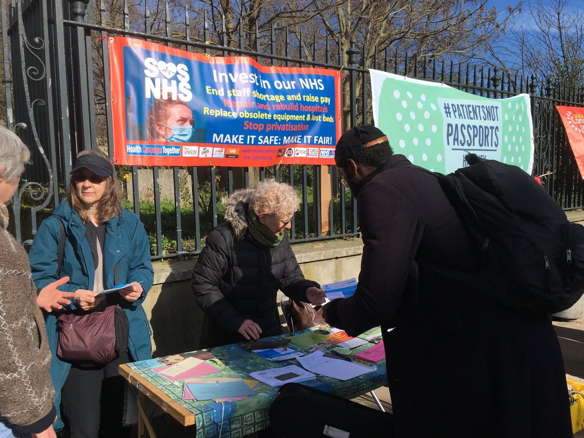 Hackney Keep Our NHS Public and Patients Not Passports have busy stall today for SOSNHS  @keepournhspublic #SOSNHS ⁦@HackneyKONP⁩