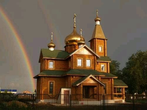 ХРАМ ВО ИМЯ КОСМЫ И ДАМИАНА, Русская Православная Церковь. с. Верхний Сускан +7927-771-24-44