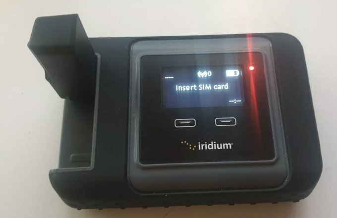 3 pic. iridiumGo (AU$950-AU$1200)Satcom Communications -  Items on my Shopping list https://t.co/L5m