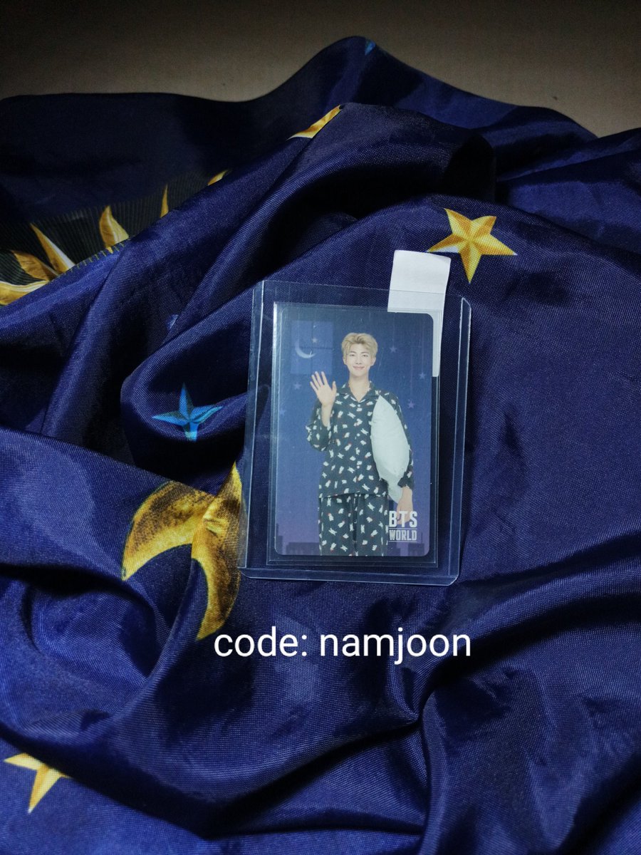 UNKSHOPS's tweet photo. SWITCH ON ALBUM
-9/10
NAMJOON BTS WORLD PAJAMA PC 
-mint condi https://t.co/9HWU5C1rfS