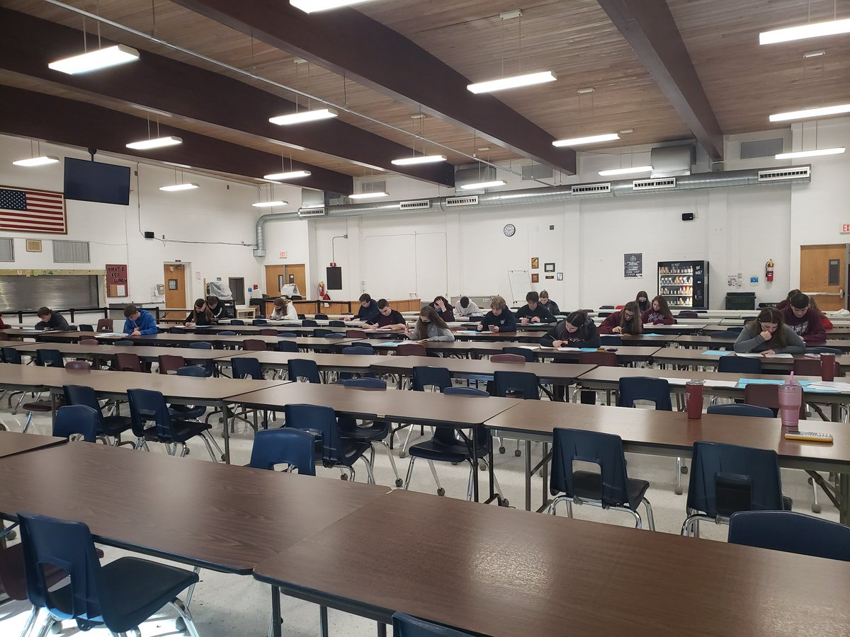 CBMath132's tweet photo. And the competition begins! #letsgoredbud #RBHSmathteam #redbud132 https://t.co/eeISxKihOS