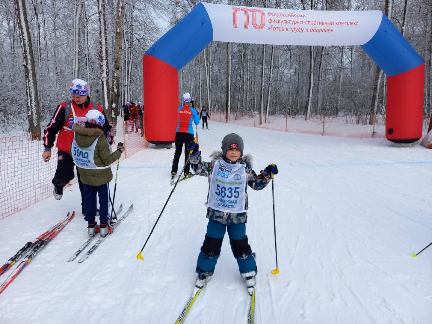 26.02.22 педагоги и воспитанники <a href="/detsad172samara/">МАДОУ ''Детский сад N172'' г.о.Самара</a> приняли участие  в традиционной ежегодной лыжной гонке  "Лыжня России", в рамках национального проекта "Спорт норма жизни ". Все зарядились здоровьем, бодростью, силой и хорошим настроением!!