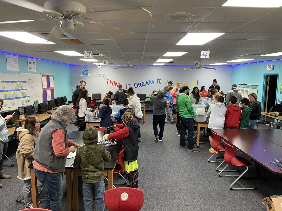 hoellenp's tweet photo. Getting ready for @GeorgetownISD’s @seaperch competition. All hands on deck today with testing and modifying ROV’s. #seaperch #GISDlearnerprofile #perseverance https://t.co/IvdpQSpePg