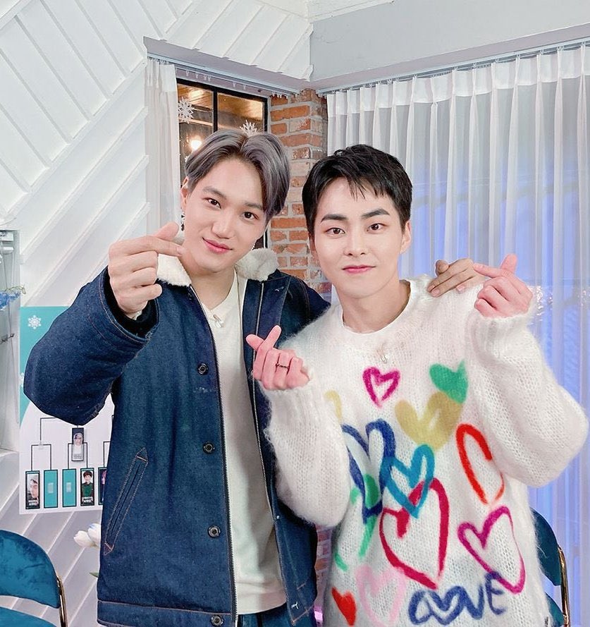 xiundaengi's tweet photo. sehun and baekhyun eating together, kai went to xiumin's last hadestown performance, chanyeol and kyungsoo for february nng video and suho commented on xiumin's recent instagram post ALL IN TWO DAYS https://t.co/u4VJAJblHb