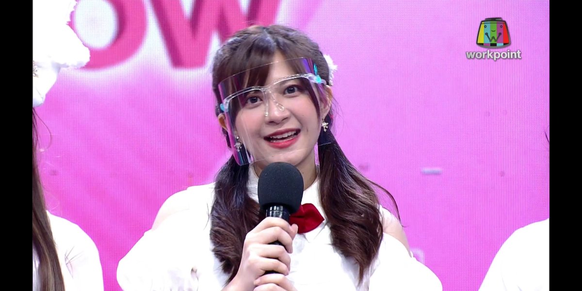 Gunnersblood's tweet photo. น่ารักจนใจเจ็บบบบบ #PopperBNK48
#TPOPStagexBNK483rdGen
#FirstRa3bitTH
#TPOPSTAGESHOWEP25 https://t.co/0OjEWyWuwl