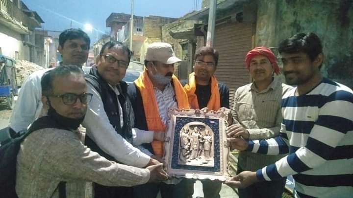 #BEdTET2011_जय_अखिलेश_तय_अखिलेश
कल एक वोट उस तानाशाही के खिलाफ
 उस झूठी घमंडी सरकार के खिलाफ
जय हो विजय हो अखिलेश भैया
<a href="/yadavakhilesh/">Akhilesh Yadav</a>
@MediaCellSP
<a href="/dimpleyadav/">Dimple Yadav</a>
@samajwadipradip
<a href="/BhadauriyaAnand/">Anand Bhadauria</a>
<a href="/juhiesingh/">Juhie Singh</a>
<a href="/RajpalS67708862/">ADV Rajpal Singh</a>
<a href="/proframgopalya1/">Prof. Ram Gopal Yadav</a>
<a href="/jayantrld/">Jayant Singh</a>
<a href="/oprajbhar/">Om Prakash Rajbhar</a>
<a href="/shivpalsinghyad/">Shivpal Singh Yadav</a>